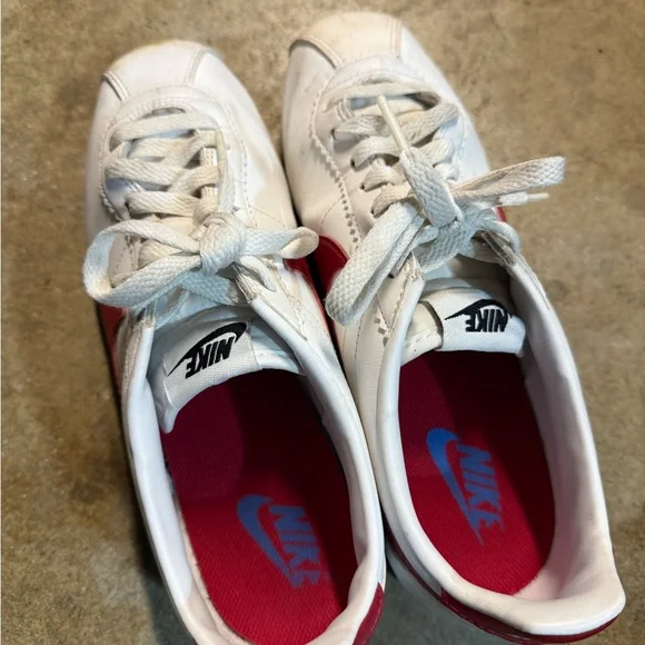 Nike Cortez White and Red Sneakers - Picture 2 of 6